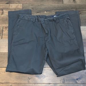 Vineyard vine pants